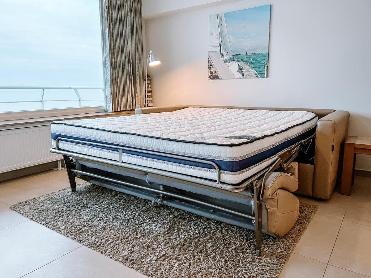 Cosy Studio With Sea View In Ostend Luaran gambar